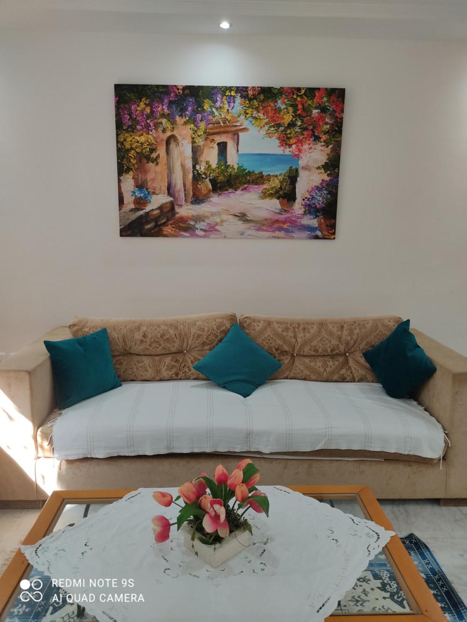 Etage De Villa Avec Jardin, Pres De L'Aireport Et Parking Prive Ariana Buitenkant foto